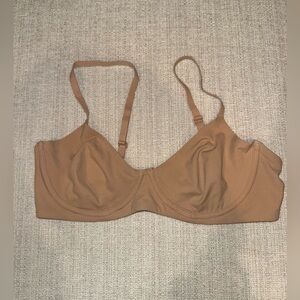 SKIMS Fits Everybody Unlined Demi Bra